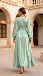 Satin Plissee Maxi-kleid